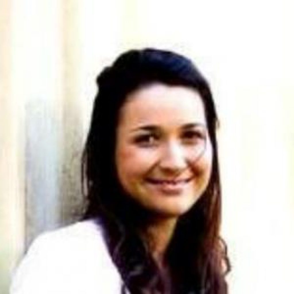 Ayesha Lutschini